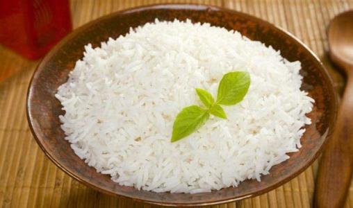 米饭在晚上是不适合吃的