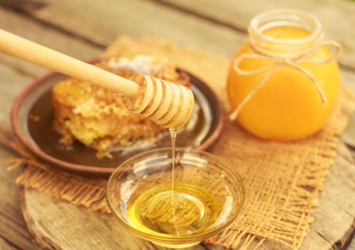 蜂蜜我们如果在加白糖之后会有哪些问题？